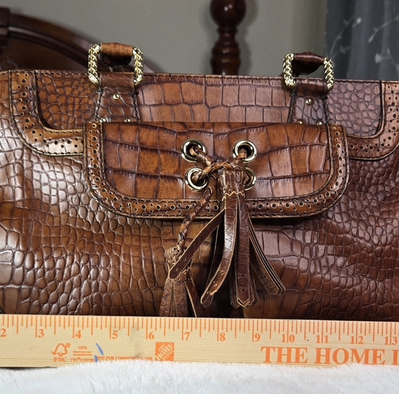 Antonio Melani Bags - Picture 16 of 16